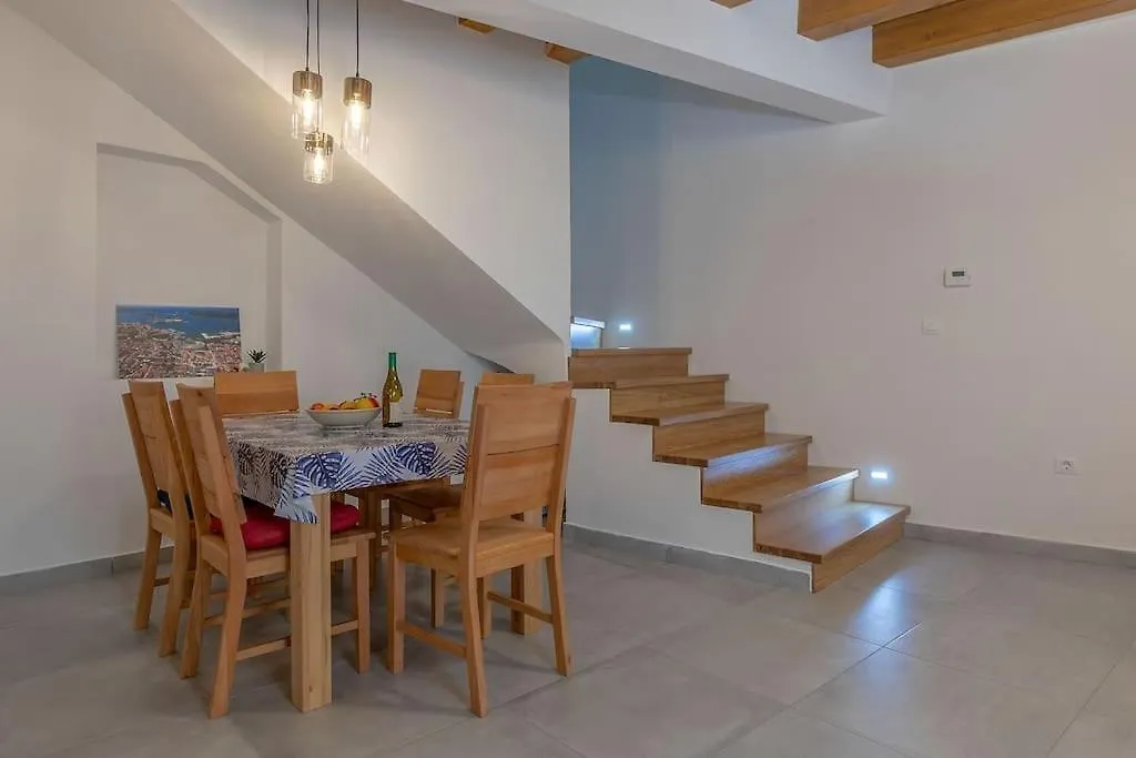 Holiday home Old Town Stone House Villa Pula Croatia